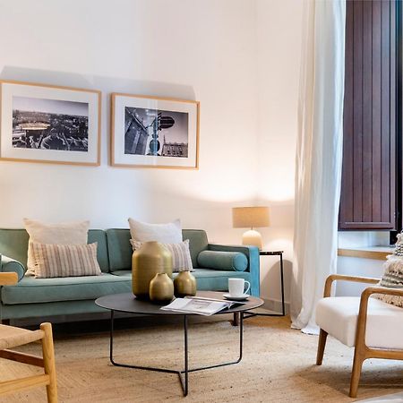 Unika Homes Puerta De La Maestranza Севилья Экстерьер фото