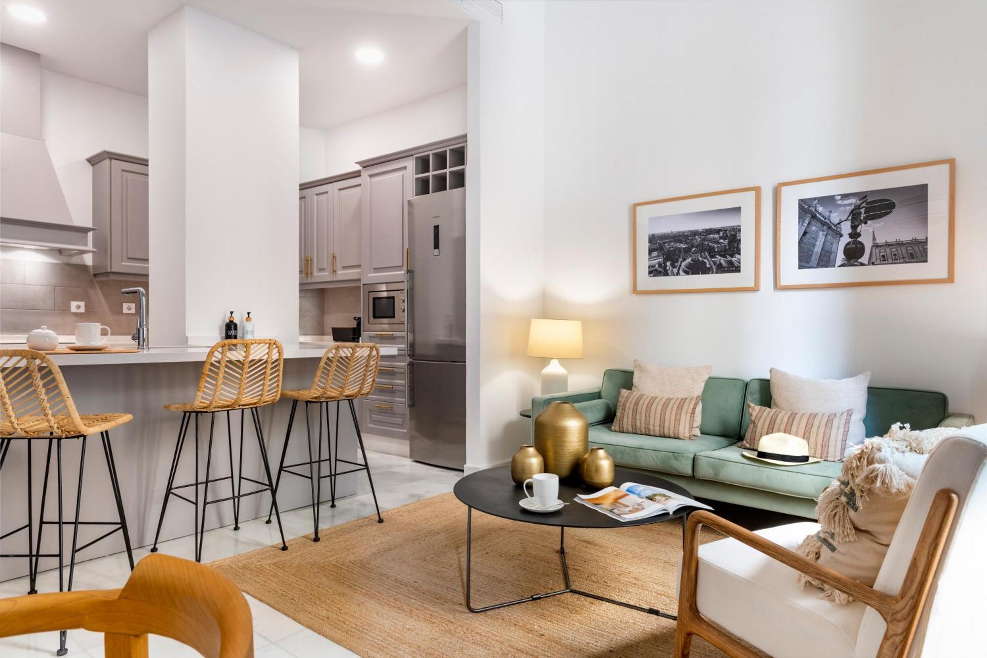 Unika Homes Puerta De La Maestranza Севилья Экстерьер фото